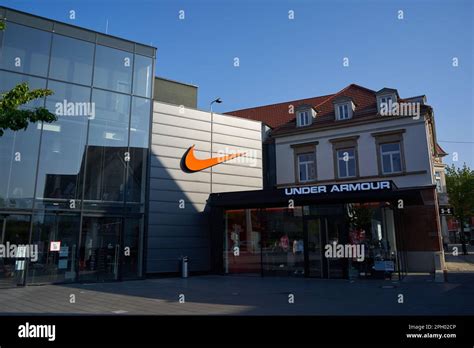 nike outlet city metzingen.